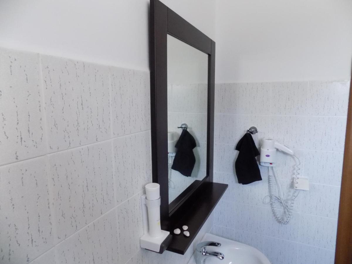 Anemi Leros Apartments Panteli Екстериор снимка